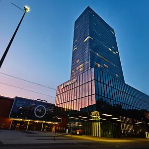 4* فندق هايبريون